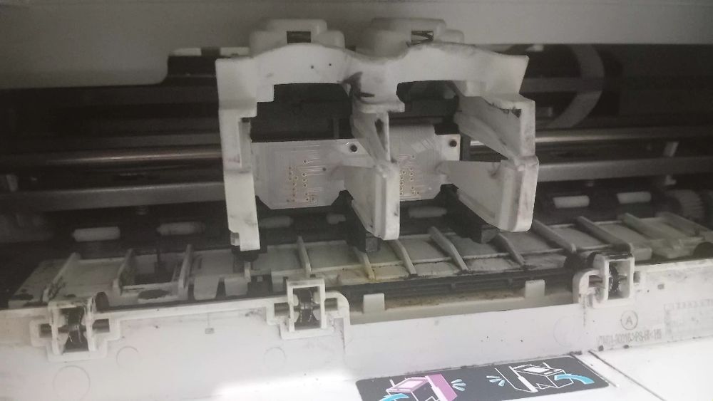 Imprimanta HP deskjet 2600+scaner wifi