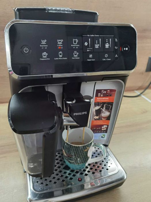 Philips Late Go  - seria 3200  в оригинален кашон и консумативи в комплекта . Внос от Австрия,