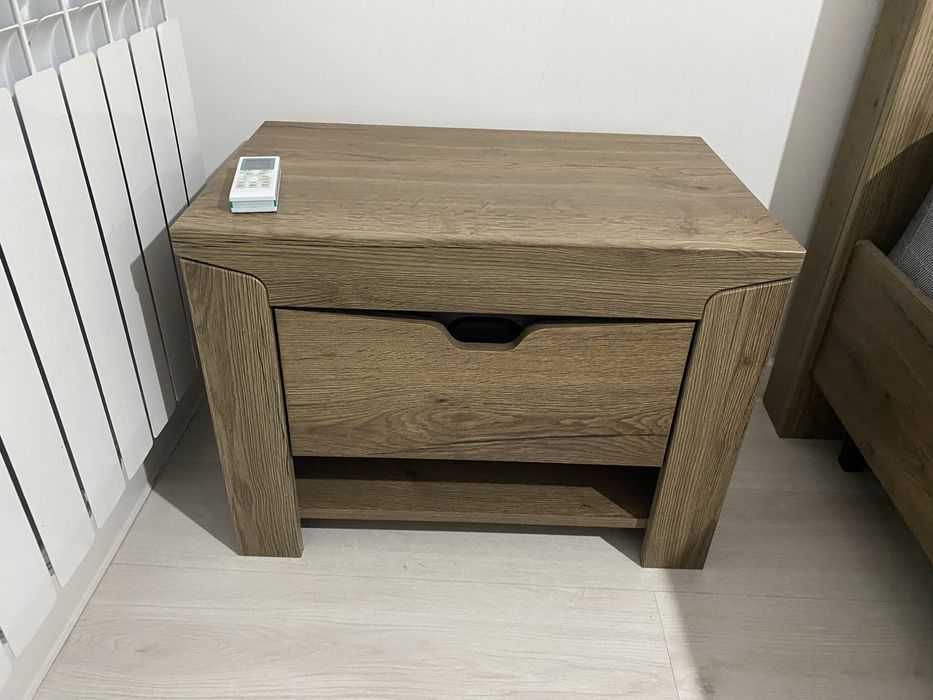 Спальный гарнитур в хорошим состоянии