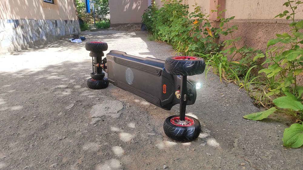 Крутой борд Meepo Hurricane Vaider AT с приводом Geardrive