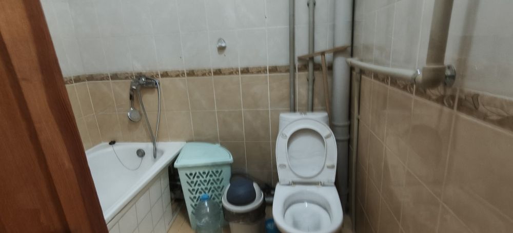 Продам 2х ком квартиру р-н Дом быта