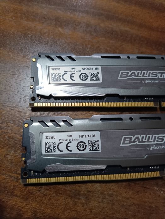 Crucial Ballistix DDR4 32GB (2×16GB) 2400MHz CL16