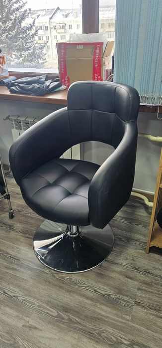 Кресло парикмахера бу