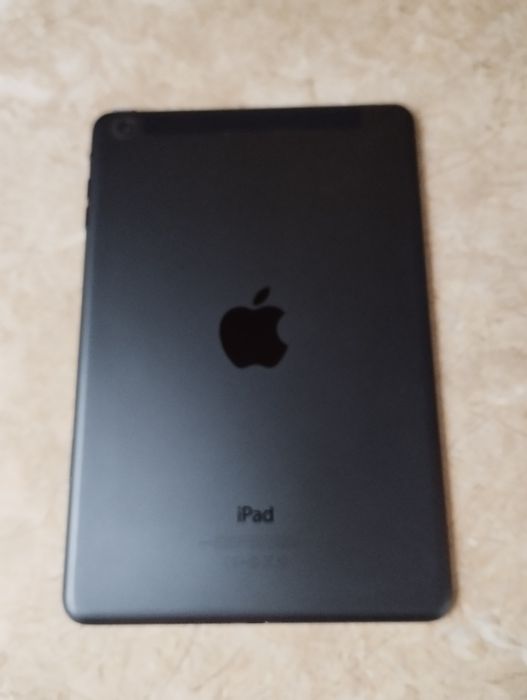 Продам Айпад мини