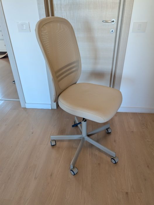 Scaun de birou bej, IKEA FLINTAN