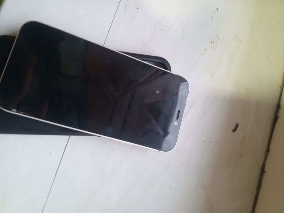 IPhone 12 mini arzon ga