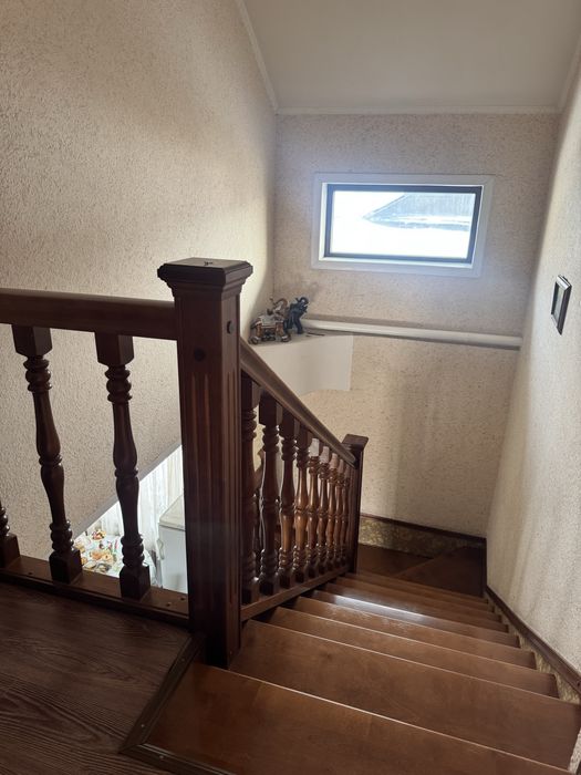 Продам приличный особняк