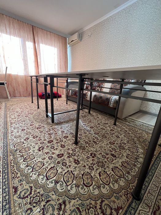 Продам стол-книжка Трансформер, ЛДСП, белый