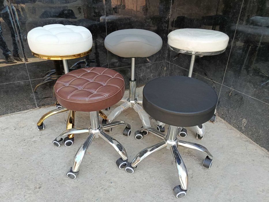 Стульчики и этажерки