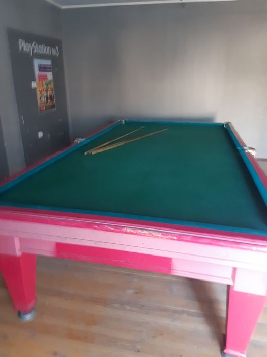 Biliard stol sotiladi