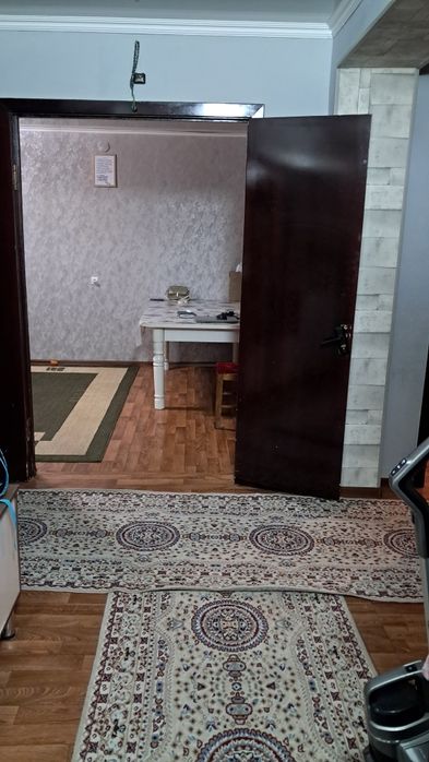 Кентау қ 3 бөлмелі уй сатылады