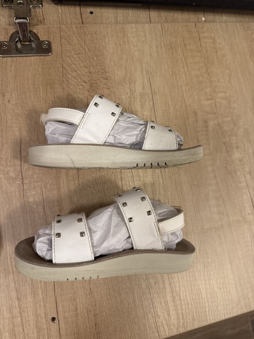 Sandale Geox piele ajustabile marimea 28 ca noi