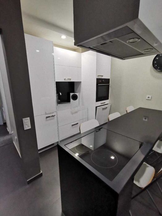 Дава се под наем Тристаен апартамент в София, Дружба 2 - 75 кв.м за 648.21 € - Снимка #1