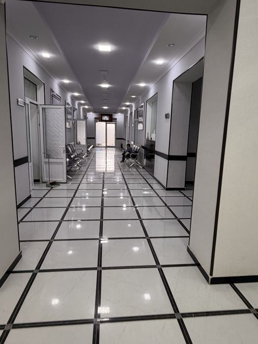 Bino sotiladi  2 etajlik