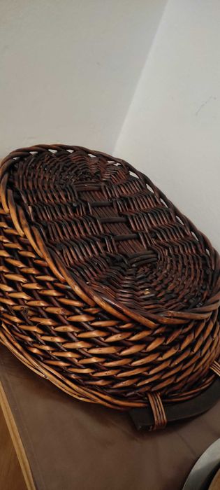 Голям ратанов панер * Плато/ Табла за сервиране*  Като нов