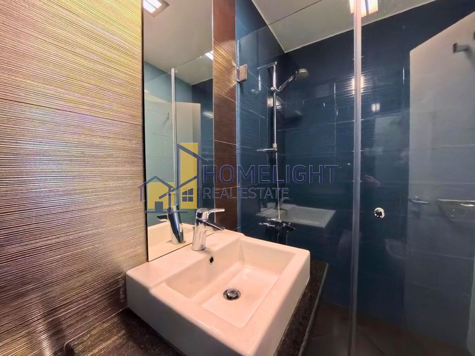 Тристаен апартамент в кв. Бъкстон