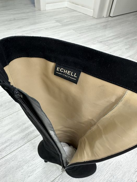 Продаю замшевые сапоги 35размера