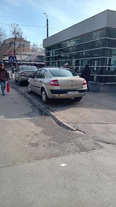 Megane 2 an 2007 1.4 16 v