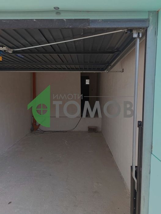 Гараж в кв.Железник