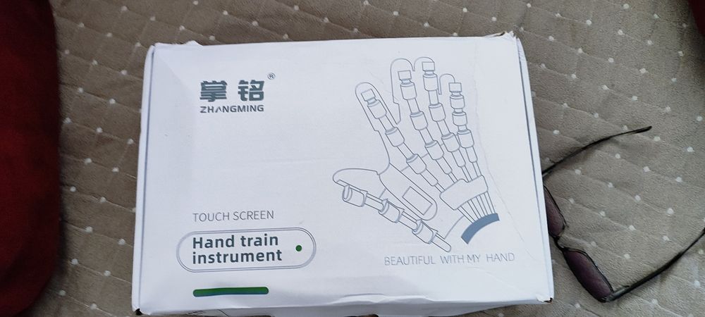 Инсульт у кого рука правый