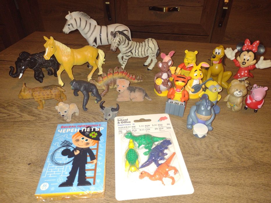 Детски забавни фигурки с животни 27 бр +нови карти Ч.Петър.