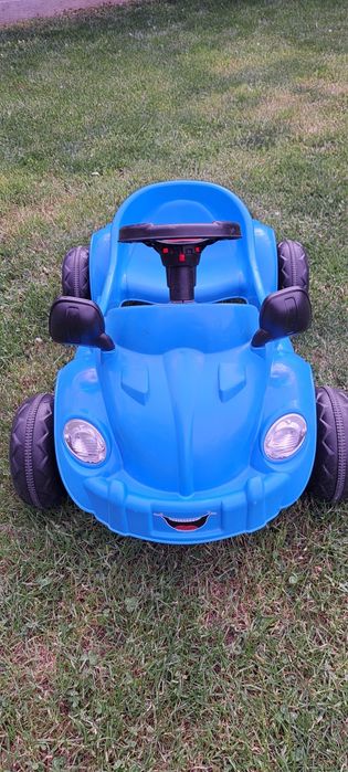 Детска количка с педали и моторче