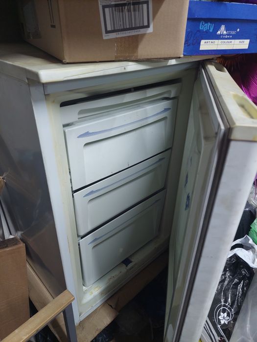 Малък фризер crown