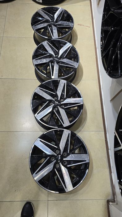 18 razmerli kia sorento moshinasining radnoy diski