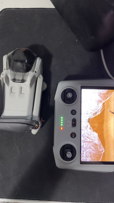 Vand DJI mini 3 full box