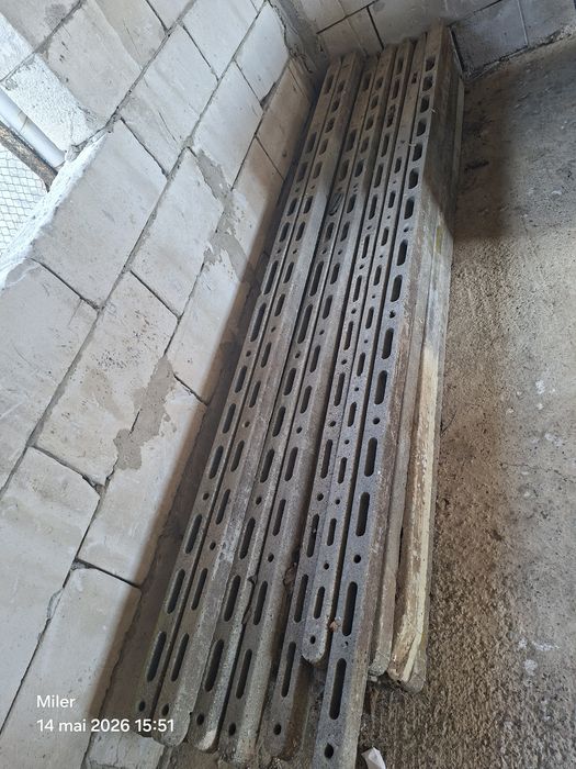 Stâlpi spalieri de beton