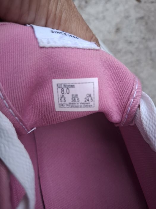 Tenișii vans roz