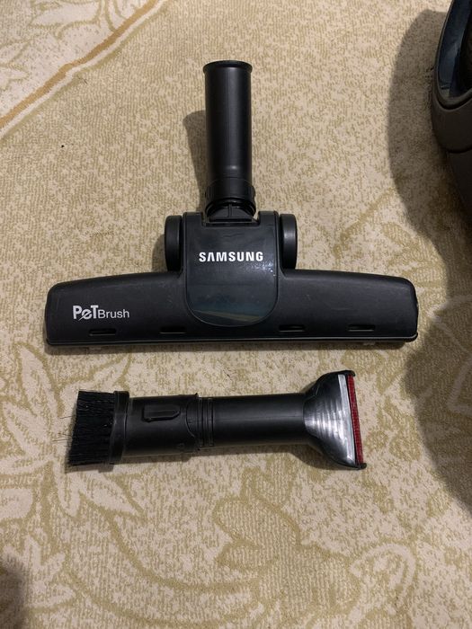 Пылесос Samsung Trio system
