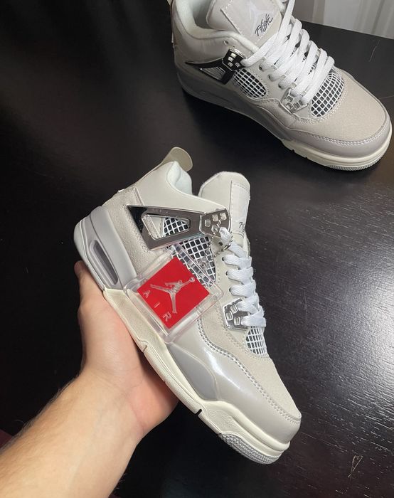 Jordan 4 Frozen Moments Retro Adidasi Noi Marimea 38,39,40,43