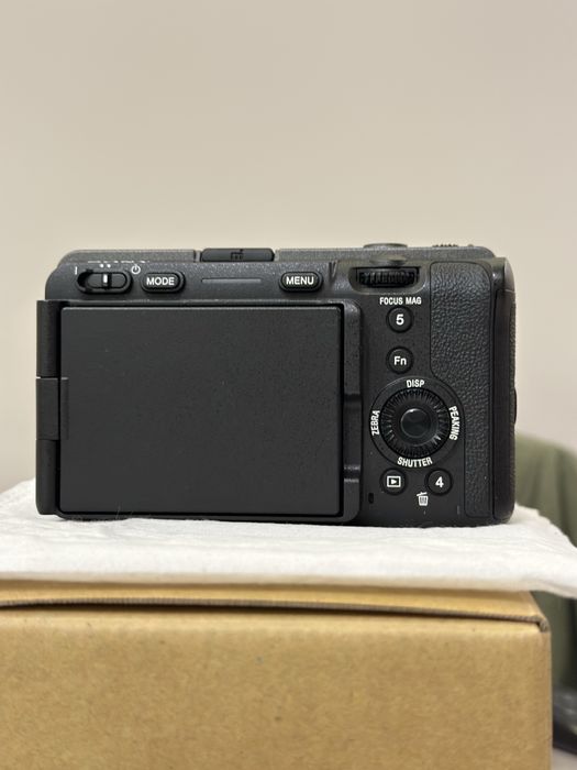 Продам срочно Sony fx 30