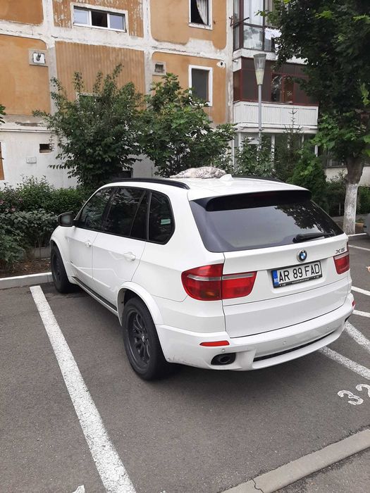 Proprietar unic vand SUV BMW x5m