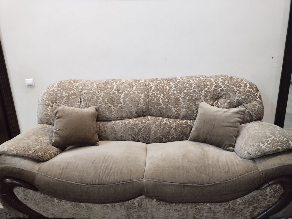 Продам диван 2 шт велюр