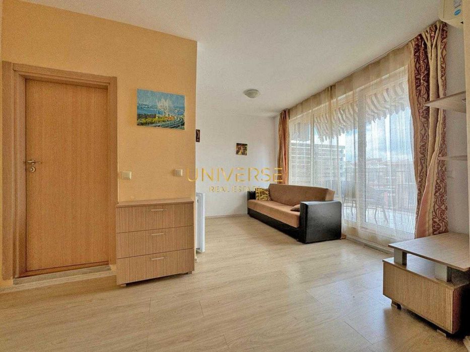 Продава се Двустаен апартамент в к.к. Слънчев бряг - 54 кв.м за 1065 €/кв.м - Снимка #3