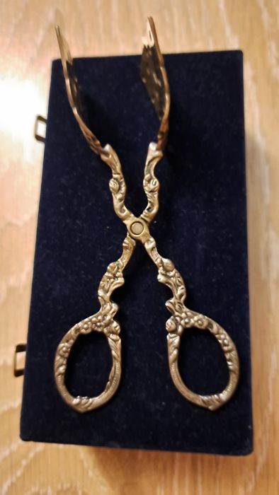 Луксозна щипка  сребро, цена 50лева