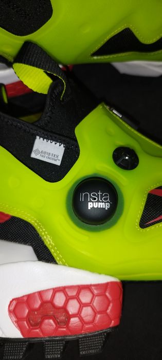 Маратонки Reebok insta pump