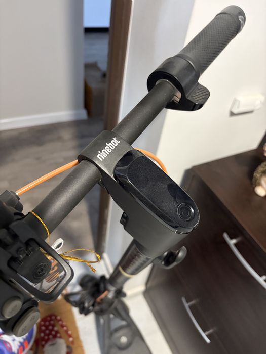 Тротинетка-Segway-Ninebot