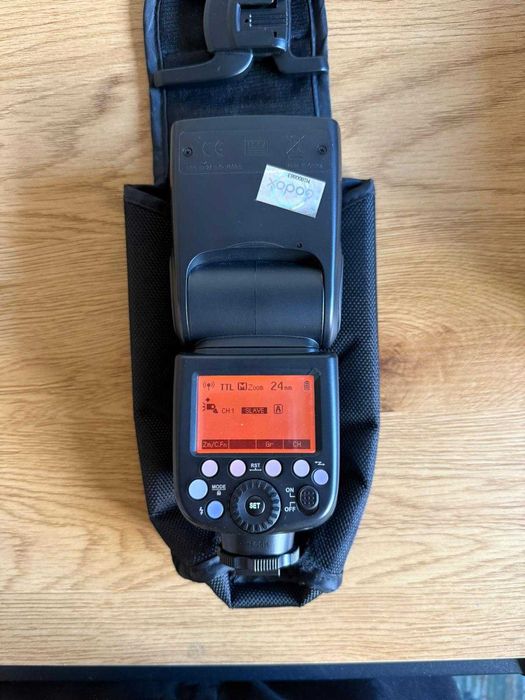 Kit Sony A77II + 4 obiective + Flash GODOX + Declansator