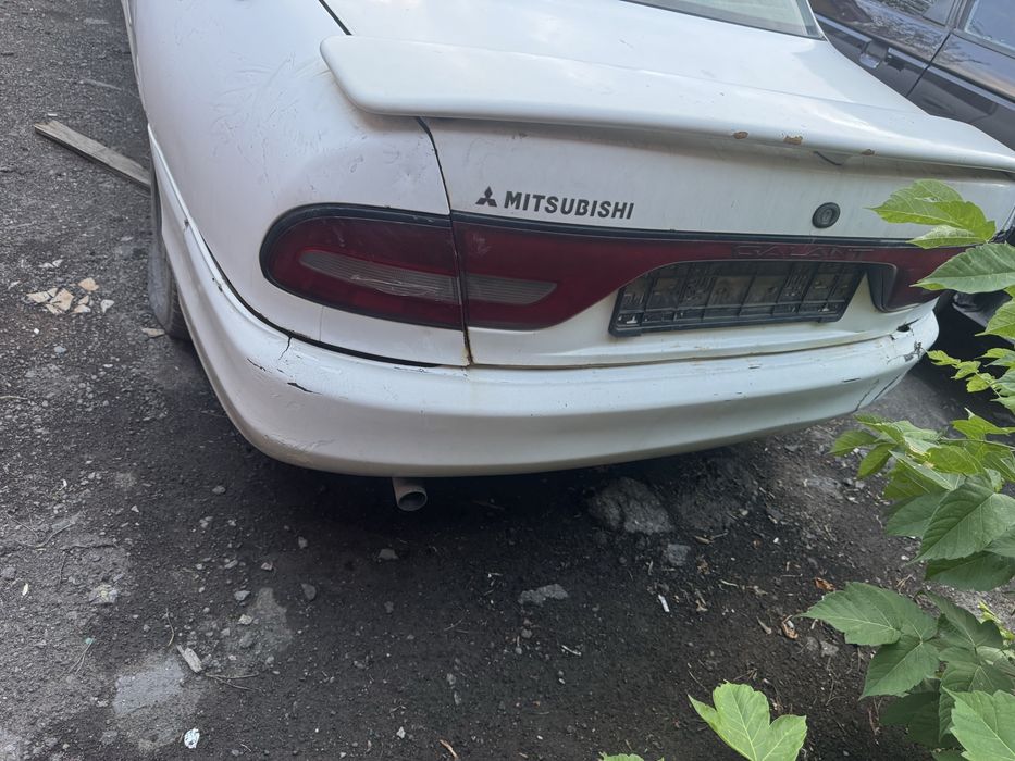Митсубиси галант