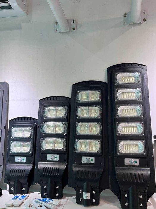 уличные освещение на солнечных батареях 100W