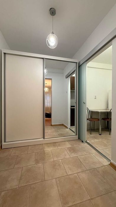 inchiriez apartament cu 2 camere