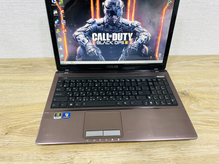 Срочно и Недорого ASUS Core i7-8 Ядерный с Видеокартой