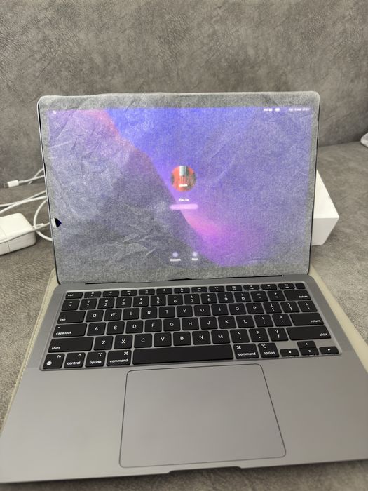 MacBook Air 13 2020 M1