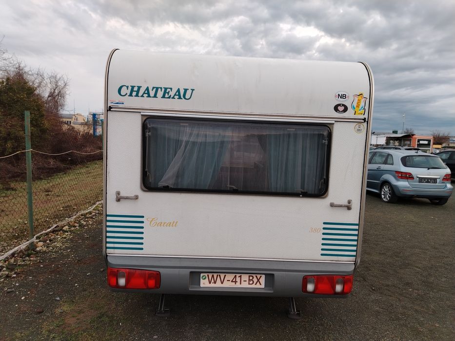 Каравана Шато Карат 1998г 3.8м