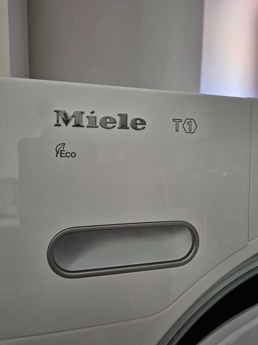 Сушилня с термопомпа Miele T