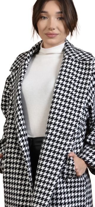 Palton dama model carouri