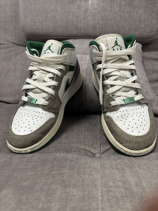 Jordan 1 mid verde cu gri